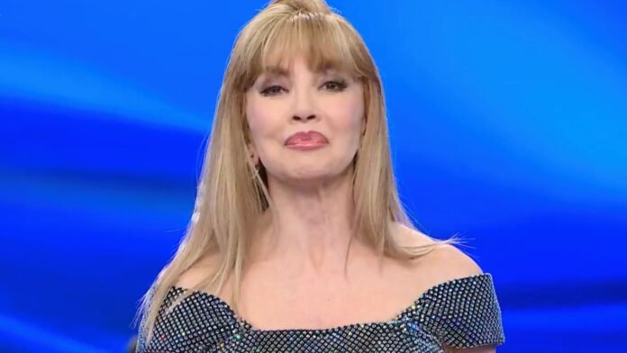 Milly-Carlucci-su-Selvaggia-Lucarelli-ed-Elettra-Lamborghini.jpg
